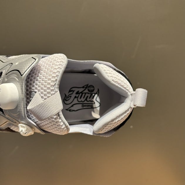 11/2(土)発売、Reebok × BEAMS 別注INSTAPUMP FURY silver