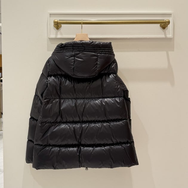 MONCLER（モンクレール）レディース おすすめショートダウン 2024②｜ビームス ハウス なんば｜BEAMS