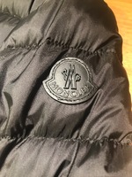 ＜MONCLER（モンクレール）＞ライダース型ダウンの御紹介
