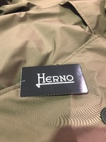 ＜HERNO（ヘルノ）＞　GORE-TEX(R)トレンチの御紹介