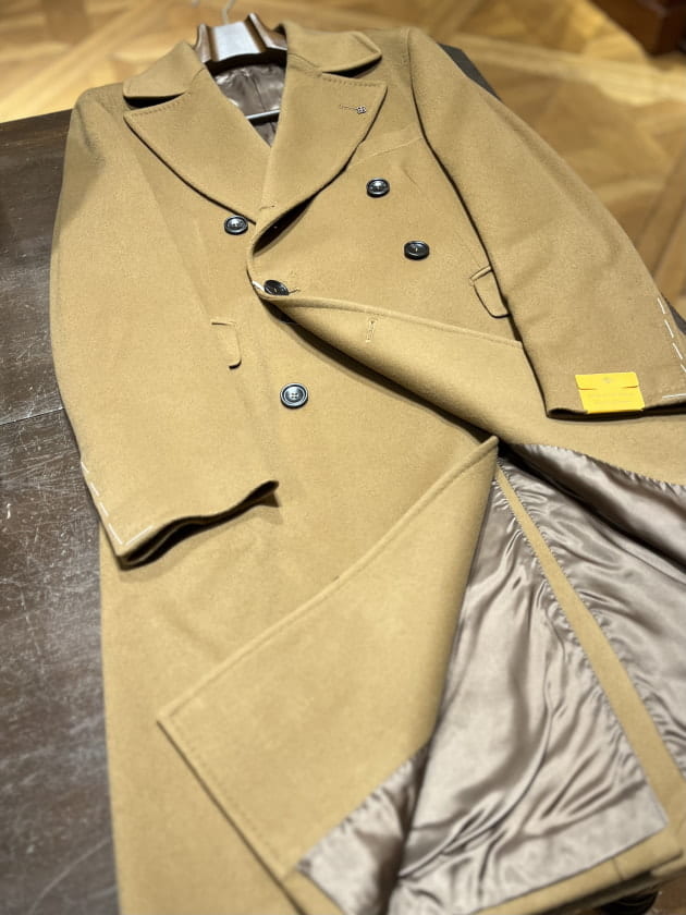 TAGLIATORE キャメル ダブルブレスト チェスターコート TAGLIATORE キャメル ダブルブレスト チェスターコート