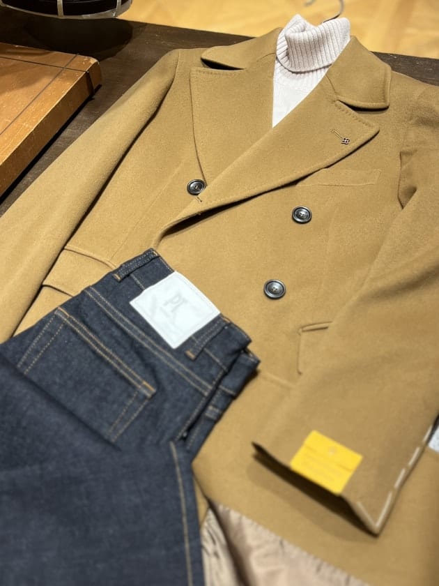 コートの幅、広げてみてはいかがでしょうか。〈TAGLIATORE〉｜ビームス