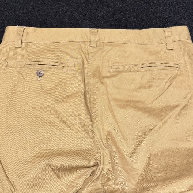 シンプルなのに” MADE IN JAPANに拘ったチノパンツ。｜【閉店