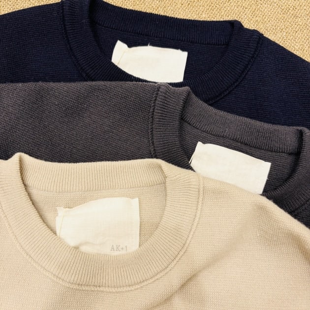 AK+1 / ミラノリブ クルーネック プルオーバー　ベージュ シンプルなゆるさが、大人の味方。」｜ビームス 鹿児島｜BEAMS