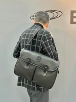 〈HUNTING WORLD〉どちらも魅力的なフルレザーの新作キャリーオールシリーズ！