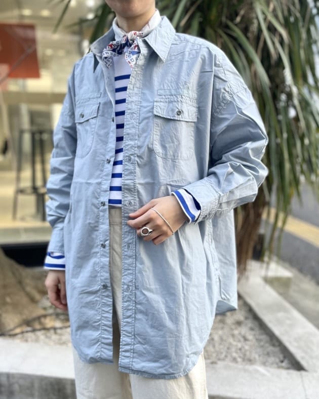 使えるこの子！！US NAVY BIG SHIRT！！