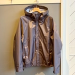 【お悩み解消！梅雨支度にも最適な3層構造超機能的アウター】