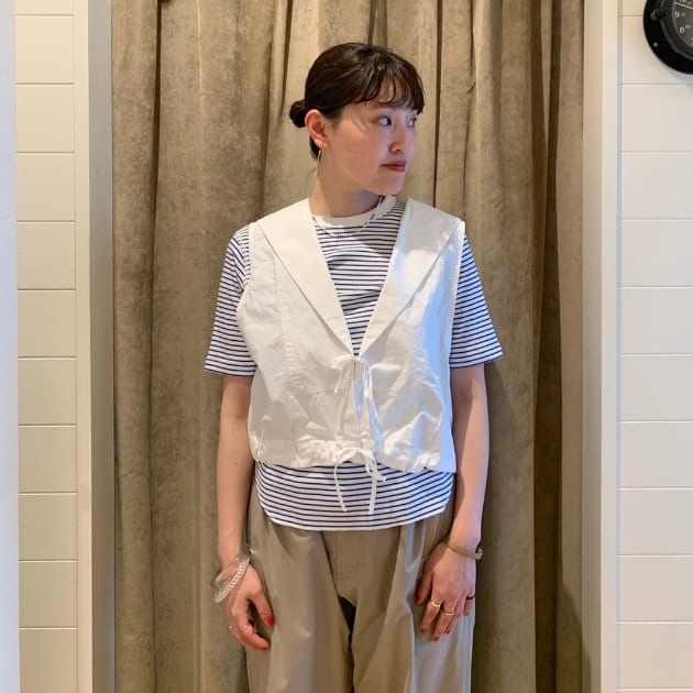 今から使える本命プラスワンアイテム！セーラーカラーベスト｜ビームス