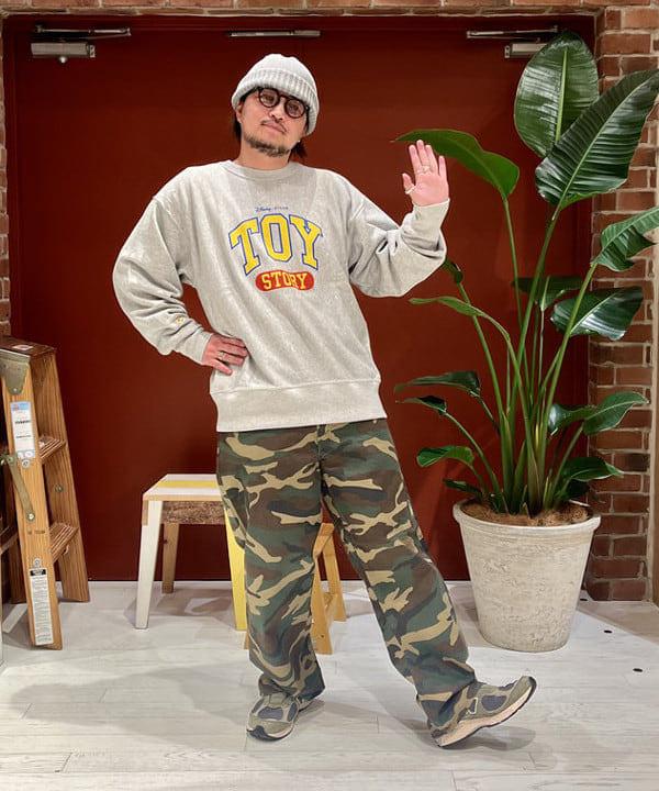 4/12(土)発売、Champion×BEAMS TOY STORY CREW SWEATSHIRT