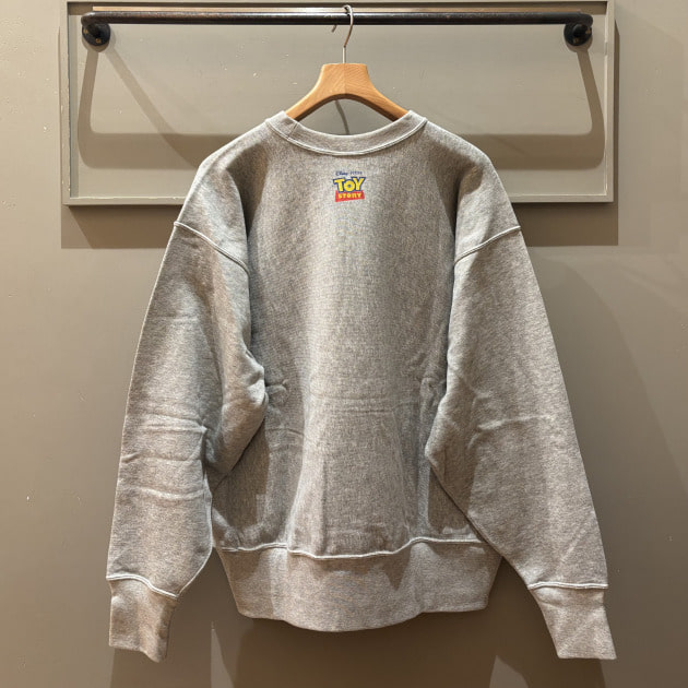 4/12(土)発売、Champion×BEAMS TOY STORY CREW SWEATSHIRT