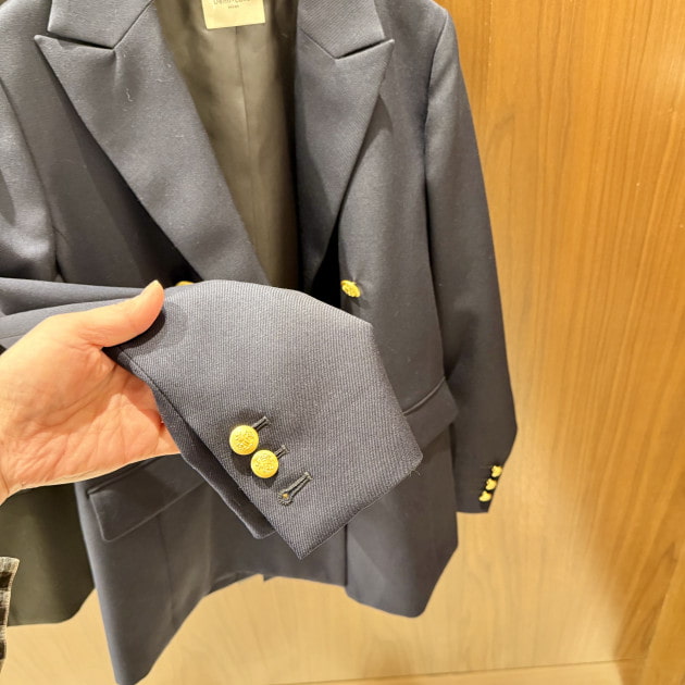 オンにもオフにも使える!大人の日常におすすめのDemi-Luxe オンにもオフにも使える!大人の日常におすすめのDemi-Luxe
