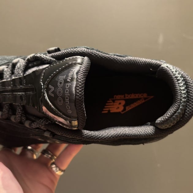 4/19(土)発売、NEW BALANCE×BEAMS 別注M1000 BBE】|ビームス 4/19(土)発売、NEW BALANCE×BEAMS 別注M1000 BBE】|ビームス