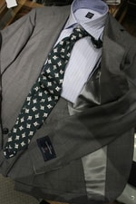 振り向いてしまう