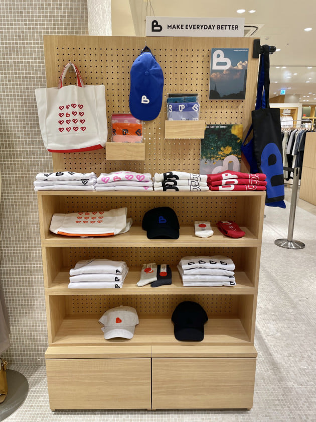 〈Bロゴアイテム〉多数ご用意♪