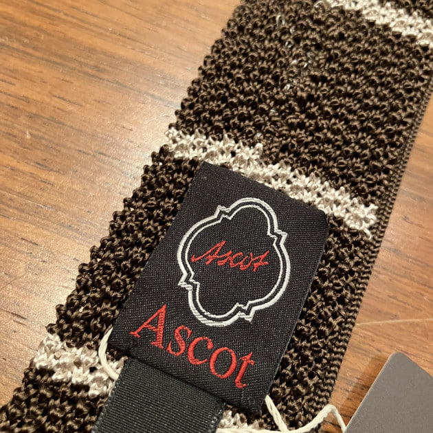 ASCOT WIDE BORDER