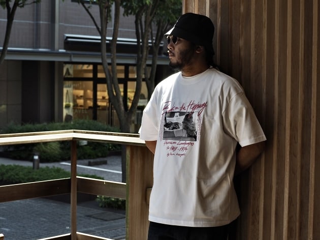 『Back On The Highway』T-shirts