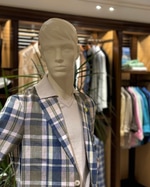 〈GIANNETTO〉軽やかな大人のチェックジャケットスタイル