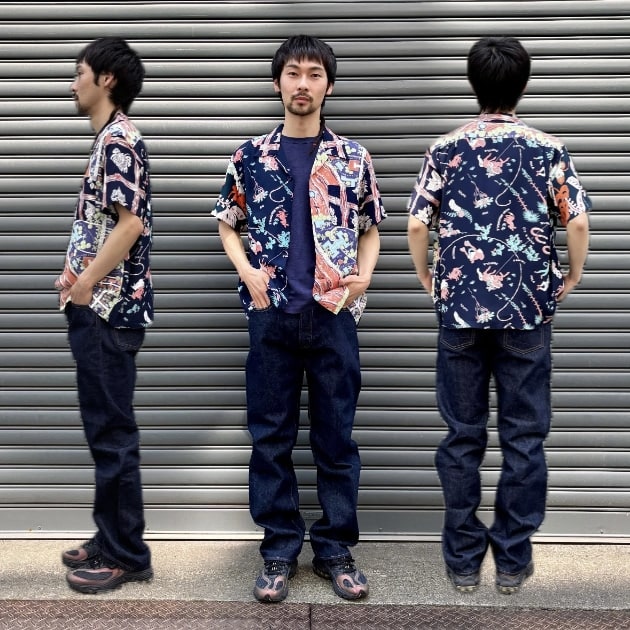 ご紹介させて下さい。夏の主役、柄シャツを“ネイビー”で着こなす