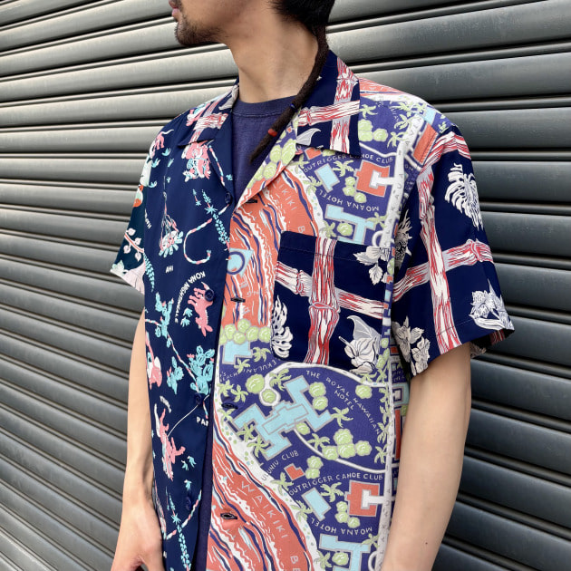 ご紹介させて下さい。夏の主役、柄シャツを“ネイビー”で着こなす