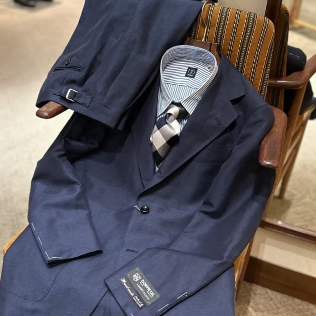 SPORTY、でもLUXURYな夏のスーツ。