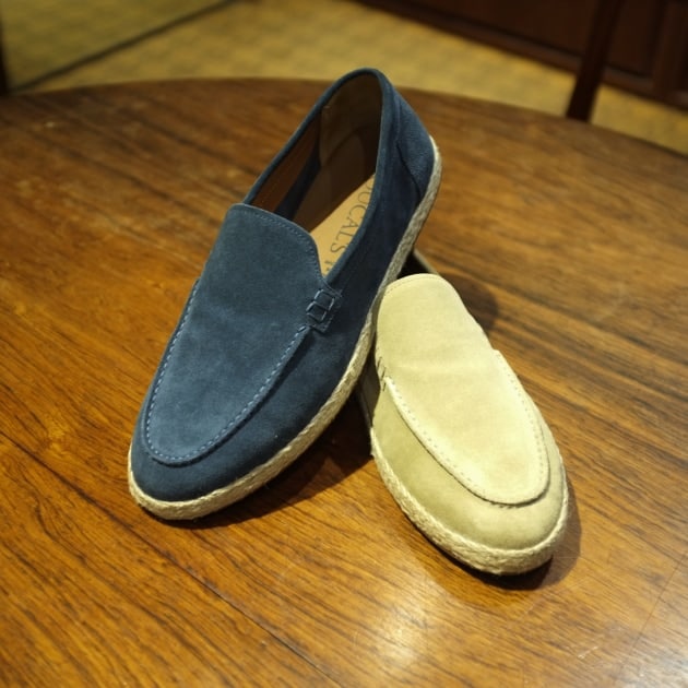 ＜DOUCALS＞熱いコンクリートの上でさ。