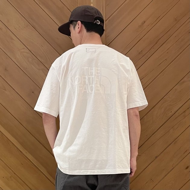 ボディーと同色のスペシャル仕様！！【別注】THE NORTH FACE PURPLE LABEL｜ロゴ ロングスリーブ Tシャツ