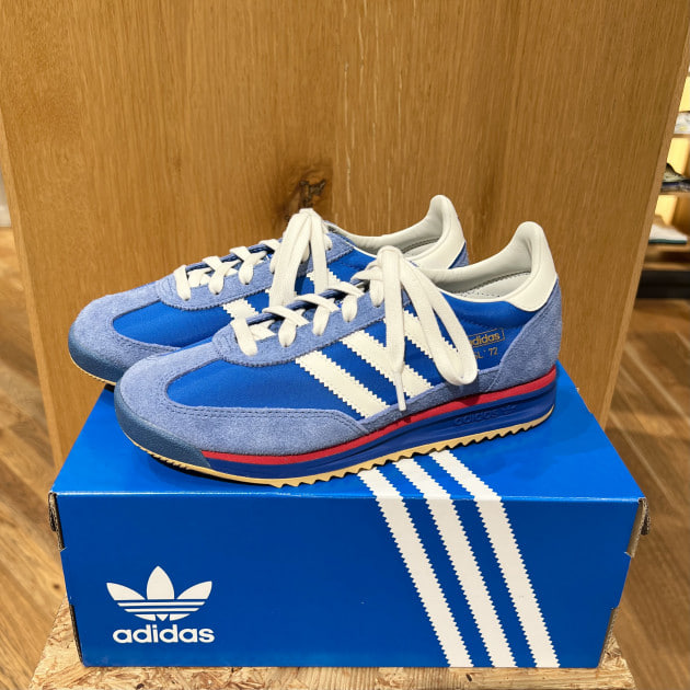 〈adidas〉待望の入荷っ⭐︎⭐︎