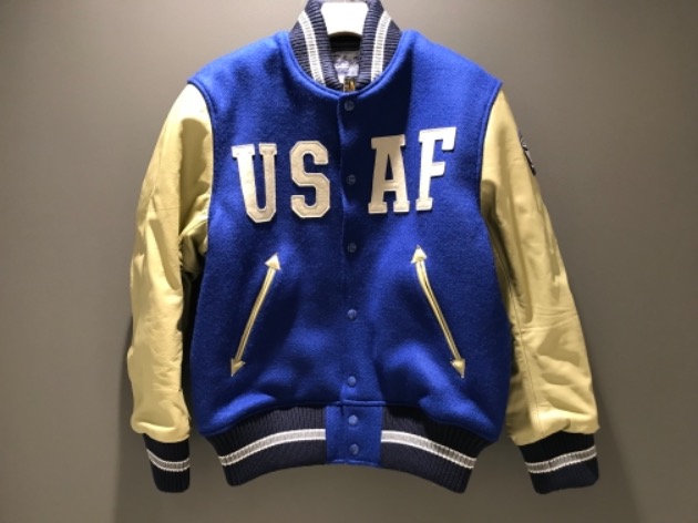 Whitesville（ホワイツビル）〉スタジャン！｜BEAMS JAPAN