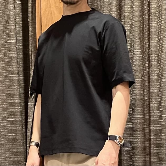 人気のドレスポンチ クルーネック Tシャツ 25SSです！