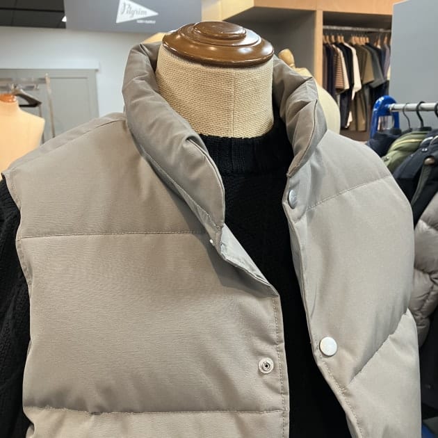 【2025FWご予約アイテム】＜WOOLRICH＞ダウンベスト