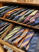 〈Atto Vannucci〉ヴィンテージ調の新作ストライプタイを。