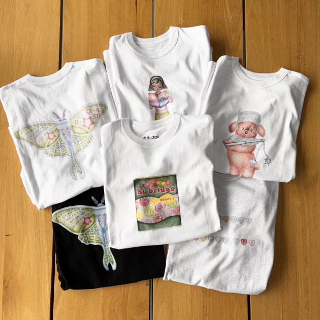 Hi Bridge Books × Noelle Lee × BEAMS T