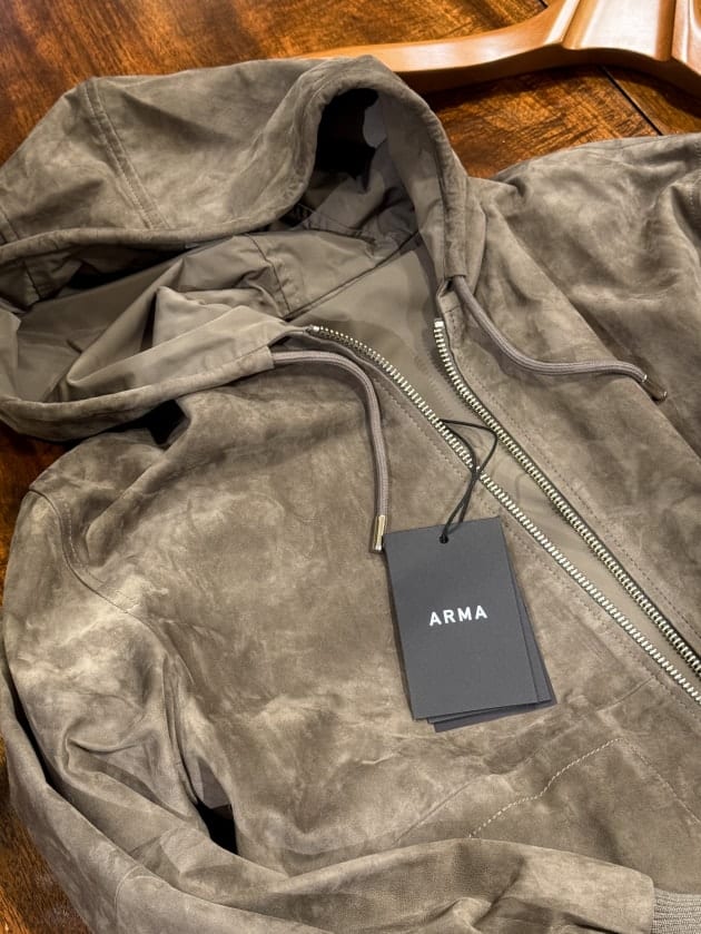 〈ARMA〉25AW 別注フーディブルゾン入荷