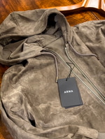 〈ARMA〉25AW 別注フーディブルゾン入荷
