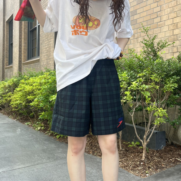 泳げないですが