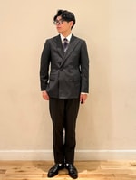 【BEAMS HEART】新作のソリッドダブルスーツ