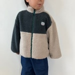 1枚で2つの表情を楽しめる万能ボアアウター