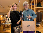 「素敵は、無敵」な一品を是非とも！！。