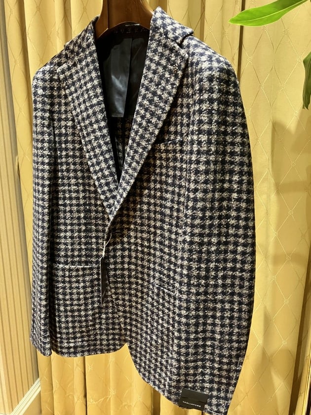TAGLIATORE〉懐かしさと新しさがミックスされたチェック