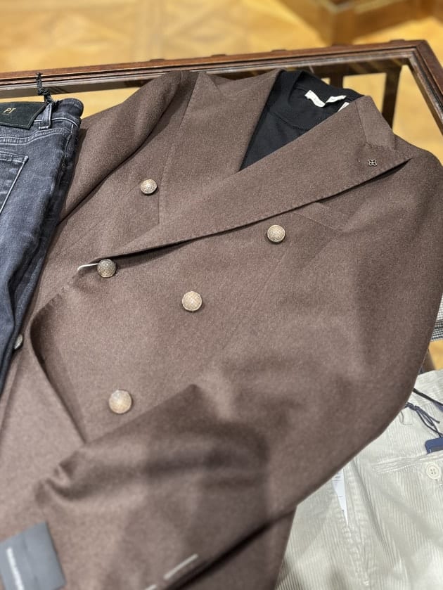 <極美品>TAGLIATORE ×ブリッラ ブラウン ウール ジャケット 50 Brilla per il gusto（ブリッラ ペル イル グスト）TAGLIATORE