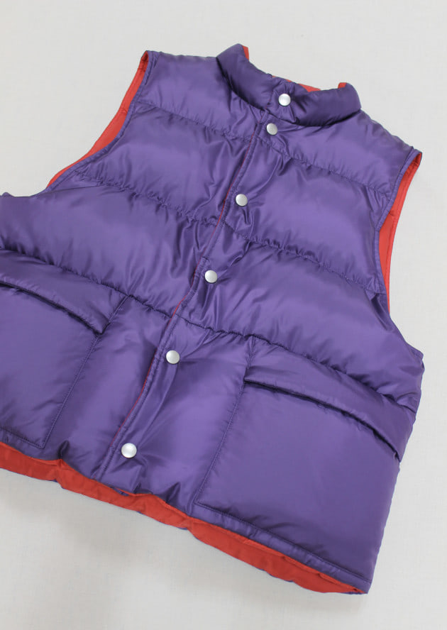 美品　BEAMS BOY スタンドカラーダウンベスト　パープル　ダブルジップ BEAMS BOY（ビームスボーイ）の「BEAMS BOY / スタンドカラー