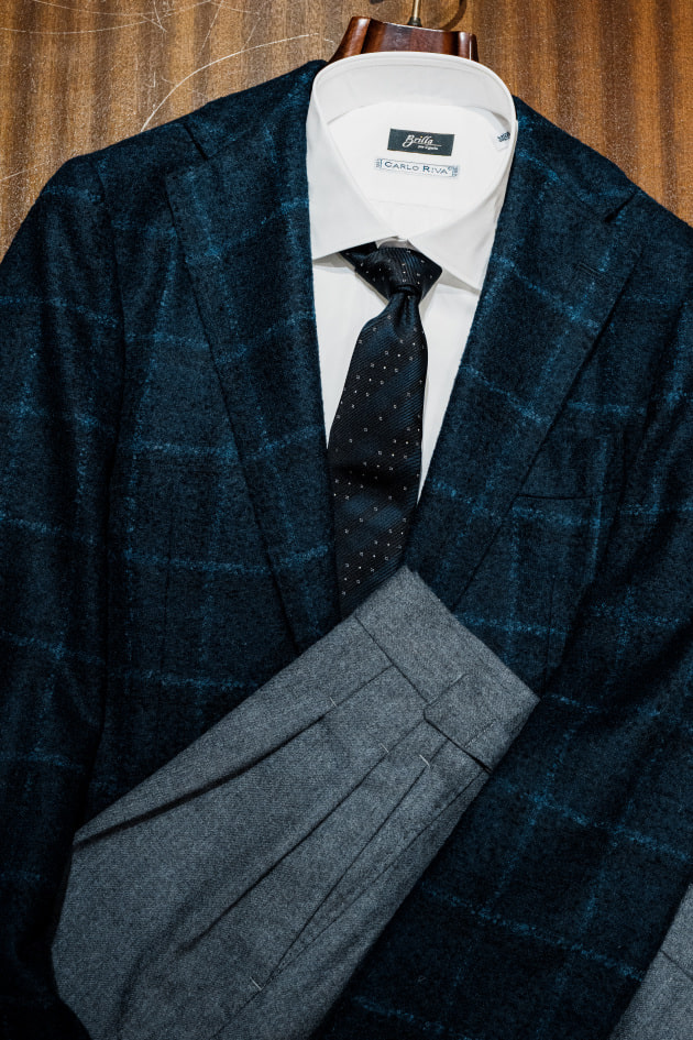 Brilla per il gusto＞奥行き感じるダークトーンのウインドウペーン