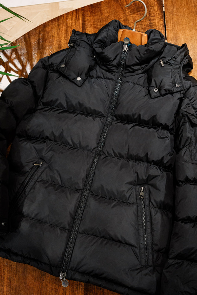 MONCLER＞MAYA ダウンジャケット。ブランドを象徴する不朽の名品