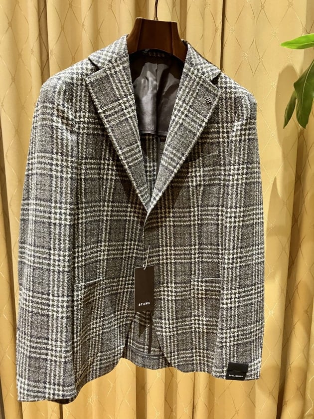 TAGLIATORE チェック柄 テーラードジャケット テーラードジャケット TAGLIATORE 〉スタッフ佐藤別注？な配色のグレンチェック