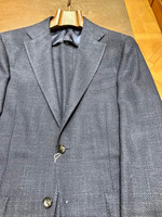 〈Brilla per il gusto〉極上の更に上をいくネイビージャケット！