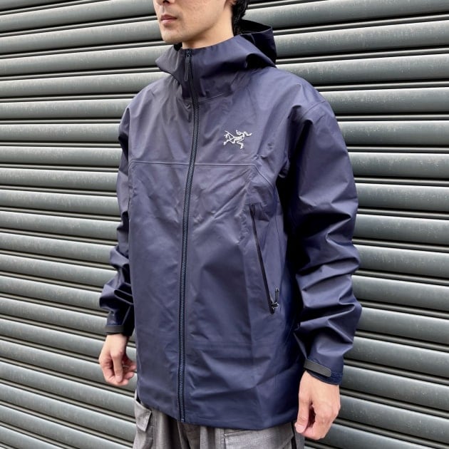 ご紹介させて下さい。街でもアウトドアでも活躍！〈ARC'TERYX〉Beta