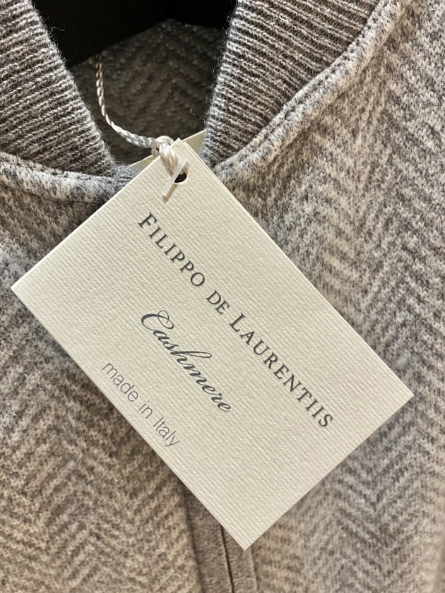 FILIPPO DE LAURENTIIS〉軽くて柔らかくお洒落で長く着れるニット