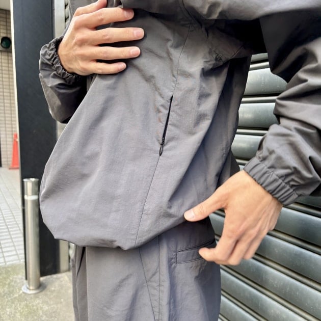 BEAMS FRED PERRY SHELL JACKET アンカーグレー S FRED PERRY × BEAMS【Shell Jacket】Sサイズ グレー - メルカリ