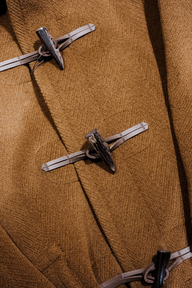 インバーティア 美品 ヘリンボーンダッフル Lグレーイギリス製