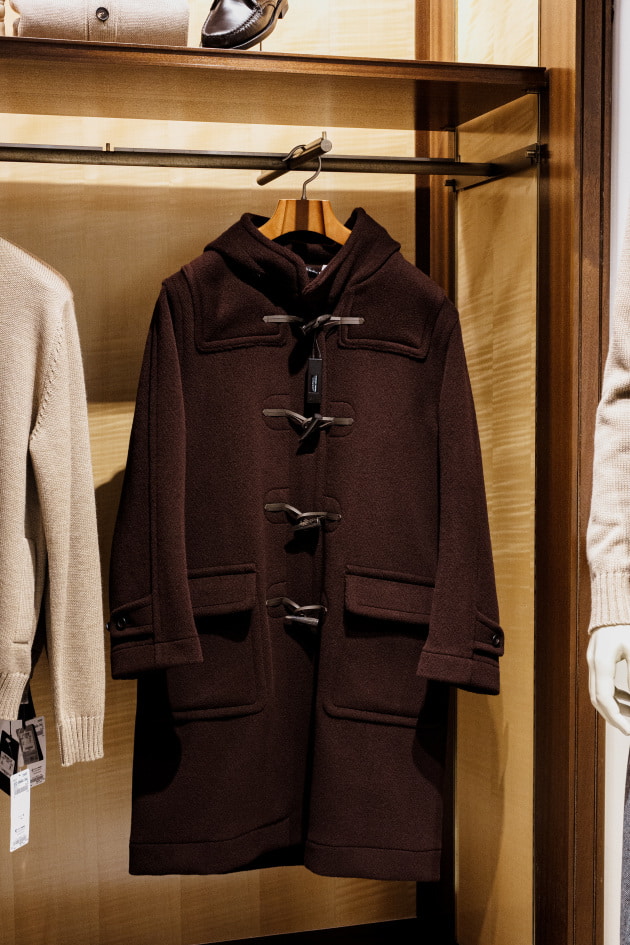 BEAMS F別注INVERETEREインバーティア ダッフルコート40 冬の主役にふさわしい、＜INVERTERE（インバーティア）＞の